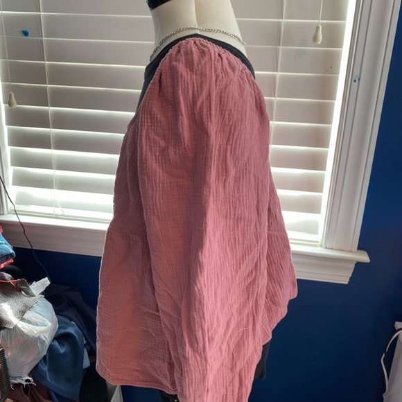 Universal Thread Pink Textured Blouse - Picture 4 of 6